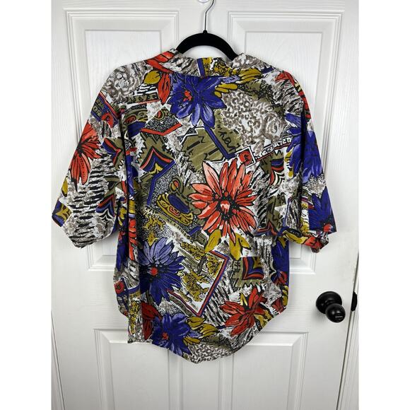 Vintage Short Sleeve Blouse Tigers Lions Tropical Florals Made In USA Size 18 - Picture 8 of 8